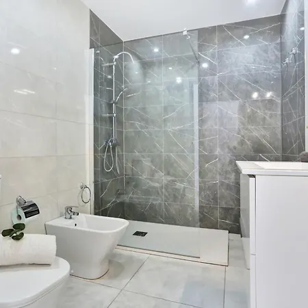 דירה Luxury Romantic Ocean View *